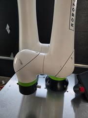 FANUC CRX10iA ROBOT R30iB MINI+ WITH ALL OPTIONS UNLOCKED / LOW HOURS (CRX10iA)