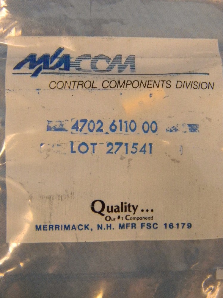 M/A-Com 4702-6110-0 OSSP Jack RF Coaxial Termination DC-18GHz 0.5W