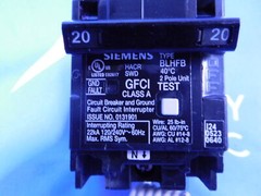 NTO SIEMENS BREAKER B220GFH 20A 240V 2P GFIC 22KA TYPE BLHFB