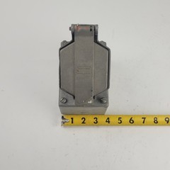Crouse Hinds ENR11201 Hazardous Location Receptacle – USED
