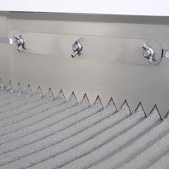 31.5in Adjustable Notched Trowel Mortar Comb With Wheels Tile Leveler ，Triangula