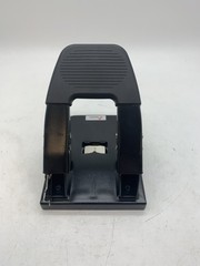 Skillcraft Adjustable Heavy Duty Two Hole Punch ~ FREE SHIPPING