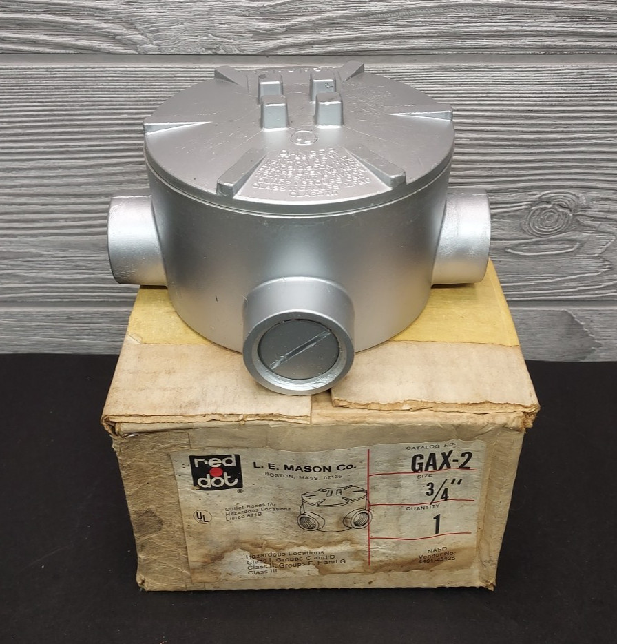 RED DOT GAX-2 HAZARDOUS LOCATION OUTLET BOX 4- WAY 3/4″