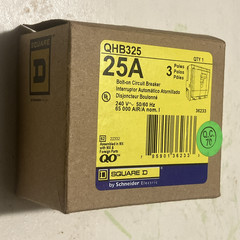 QHB325 25 Amp 3 Pole 3 Phase Schneider 65kA Square D Circuit Breaker QHB New!
