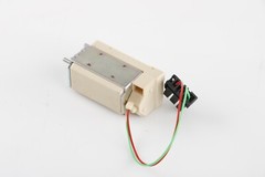 33673 New Schneider NW NT ACB opening undervoltage release MN/UVR 380-480V AC