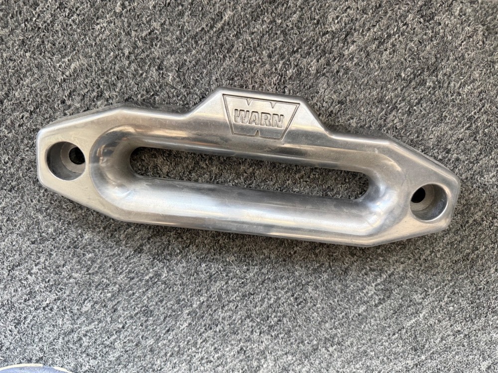 WARN 87914 Hawse Style Winch Fairlead, Polished Aluminum