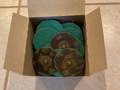 3M 01407 Green Corps Roloc Disc 1407 3 inch, 36YF Grit 25 discs box