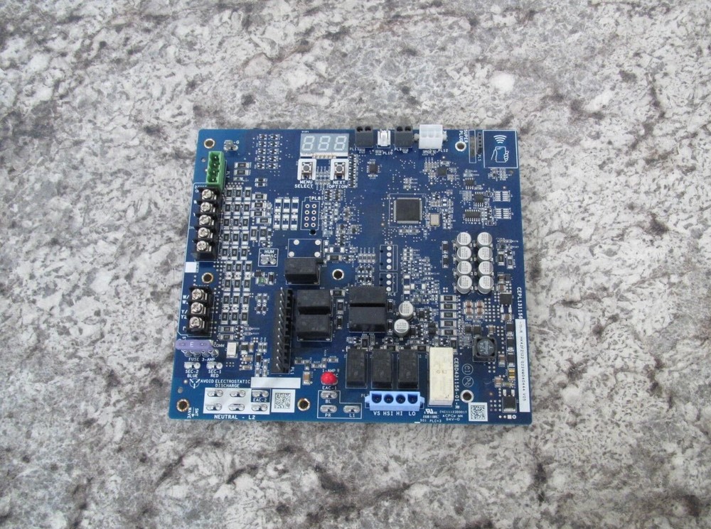 CARRIER HK42FZ122 24V Control Board 7-7/8″ x 7-1/8″ x 1-1/4″
