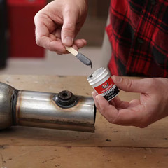 J-B Weld 37901 ExtremeHeat High Temperature Resistant Metallic Paste – 3 oz