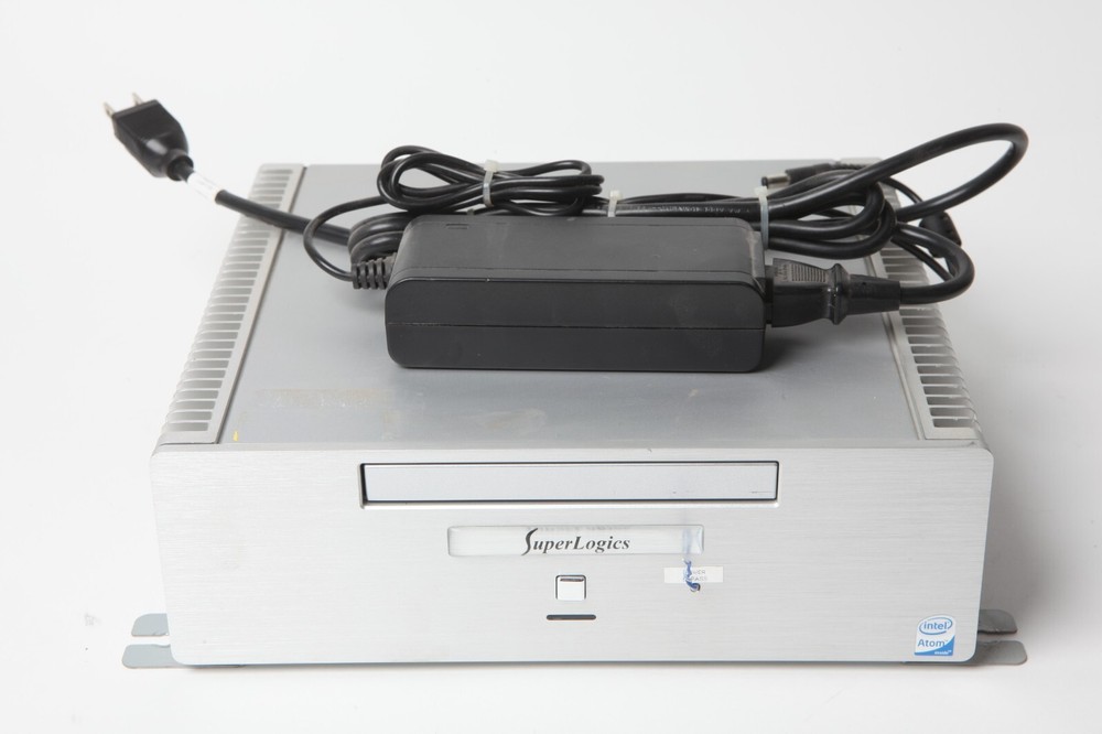 Superlogics Fanless Industrial Computer SL-EB-AT-945GB-SA Atom 230 512MB RAM