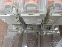 Ferraz FBJ200SO Fusebloc Disconnect J200A 3P Side Handle AJT125 AMP-Trap Fuses