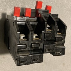 Zinsco Q20 Magnetrip 20 Amp 1 Pole Circuit Breaker 20A 1P Type Q RED Q120 Q020