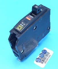 One (1) New Circuit Breaker Square D QOB120 20 Amp 1 Pole FOR BOLT ON PANEL
