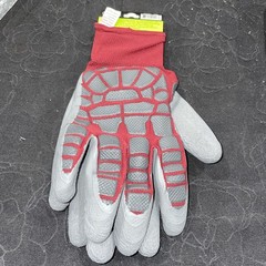 Boss Grip Protect Men’s MED/LARGE Glove with Micro Armor B32061- Snug Fit