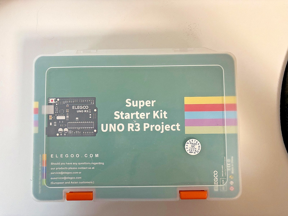 ELEGOO Super Starter Kit – Uno R3 Project Arduino Kit New – New
