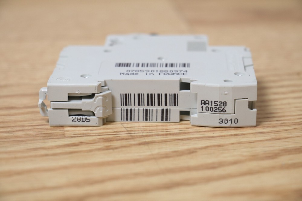 SCHNEIDER ELECTRIC 24502 277V 3A NSNP C60 D2A 2 Amp 1 Pole D 2A Circuit Breaker