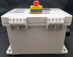 Schneider Ensto PolyBox W5003 On & Off Control Panel Enclosure Type 3R 9-14 Amps