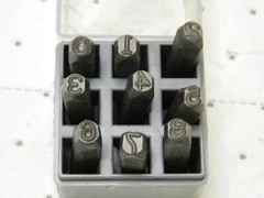 C.H. Hanson 9 Piece, 1/4″ Figures Character Steel Stamp Set