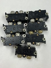 (LOT OF 7) NEW CONTACT BLOCK E30 HEAVY DUTY 600V MAX, STD DUTY 250V MAX