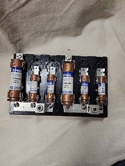 Marathon RH63C3L 73635 Fuse Block With 30A & 60A Fuses