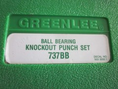 USED ONCE GREENLEE BALL BEARING KNOCKOUT PUNCH SET 737BB