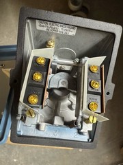UNITED ELECTRIC J402-555-9908 SWITCH NIB 0-100 PSI