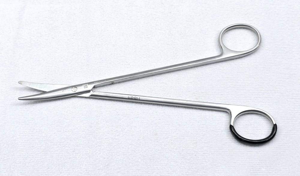 Aesculap BC606R Metzenbaum Dissecting Scissors Curved, Blunt / Blunt 7″ (180 mm)