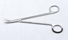 Aesculap BC606R Metzenbaum Dissecting Scissors Curved, Blunt / Blunt 7″ (180 mm)