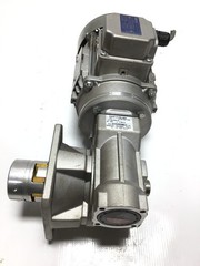 Lenze Bachofen TR71C4 Gearmotor 0.55/0.66kW 1400/1680rpm