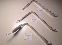 Set of 3 Bent Hohmann Retractors Orthopedic Surgical Instrument Set – Stainless