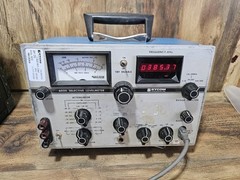 Rycom Instruments Inc 6021 Selective Levelmeter Powers On