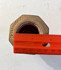 AY McDonald (1-1/4″ CTS) Tough Tube Coupling straight compression