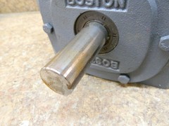 BOSTON GEAR 15:1 Ratio F72615B76 Speed Reducer 1150 In Lbs 140 TC