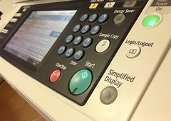500 Full Color Copies Single Sided 28/70# Text or Gloss 8.5″ x 11″ No Bleeds