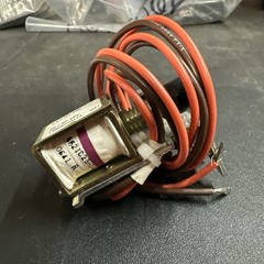 EATON UNDERVOLTAGE RELEASE MECHANISM (USED) UVH3LP23K