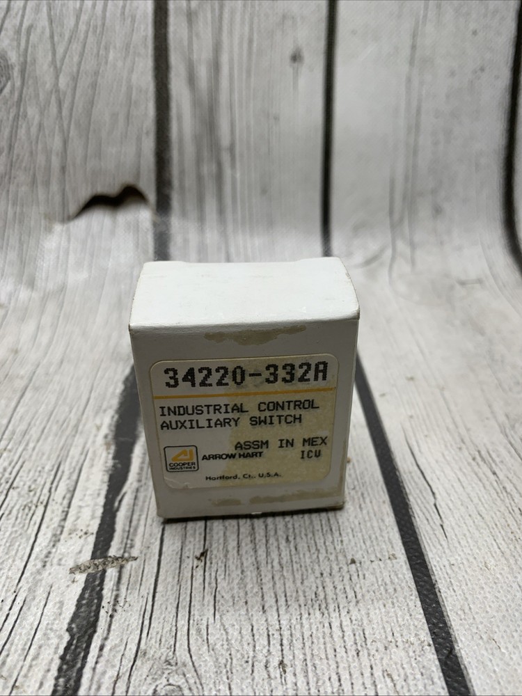 ARROW HART Industrial Control Auxiliary Switch 34300-332A