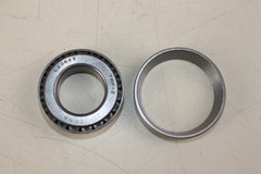 (8) L44643 / L44610 Bearing NEW