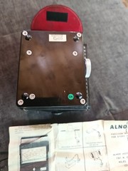 Vintage Alnor Velometer Jr. Air Velocity Dual Scale in FPM Instrument With case
