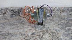Johnson Controls Y65A13-0 18 Pk 120VAC Input 24VAC Output Class 2 Transformer