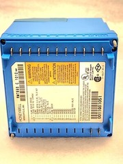 Honeywell RM7895C1012 Burner Control Unit/ Honeywell S7800A 1142 Display