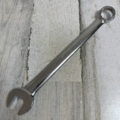 Gray Canada 21MM Combination Open and 12 Pt Box End Wrench M021