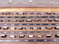 ELLSTROM 81 PCS COMPLETE CALIBRATED GAGE BLOCK SET .050 – 4″ W/ WOODEN CASE