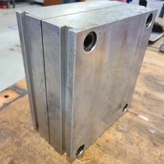 2 INJECTION MOLD MUD DIES