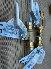 Lot of 31 PRO PRESS Viega Copper 1/2” And 3/4” Fittings And 4 Pro Press Valves
