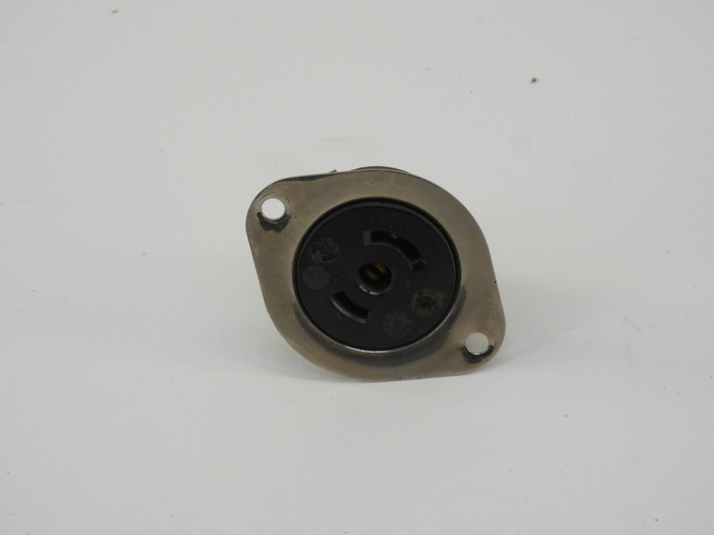 Hubbell Receptacle, 15A, 125V