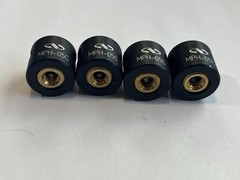Lot of 4 Newport MPH-05C Mini Optical Post Holders 0.5 in / 12.7mm Lab Optics