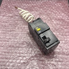 Square D QO220GFI 20 Amp 2 Pole GFCI Circuit Breaker 120/240V *GREAT CONDITION*