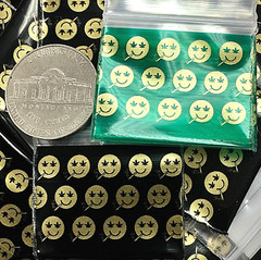 BaggiesSince1987 – 12510-S Design Zip Bags Metallic 50DSN MIX 100PCS READ DETAIL