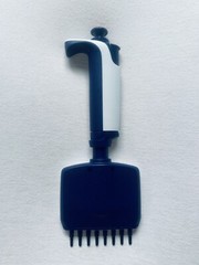 Rainin ~ L-10 XLS ~ Pipet-Lite XLS ~ .5-10ul LTS Multi 8 Channel ~ Calibrated