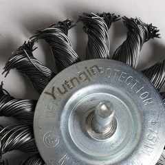 Yutnqin 3PCS 3 Inch Knotted Wire Wheel Brushes Kit for Drill with 1/4Inch Sha…